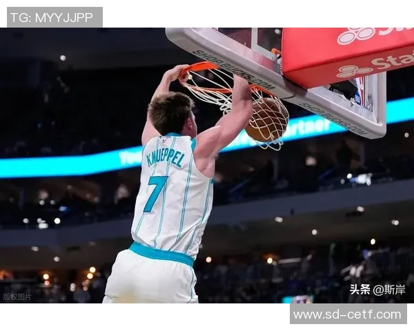 2017年12月12日雷霆队与黄蜂队精彩对决回顾与赛后分析